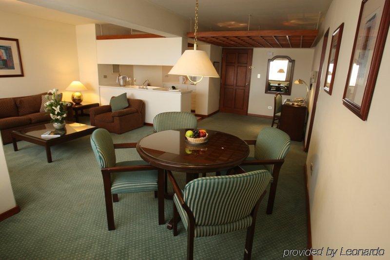 Estelar Apartamentos Bellavista Lima Pokoj fotografie
